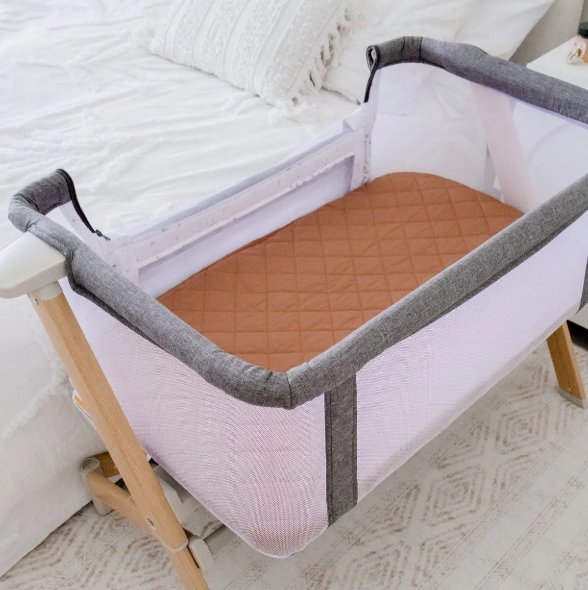 Bambella Co-Sleeper Fitted Waterproof Sheet | Chestnut