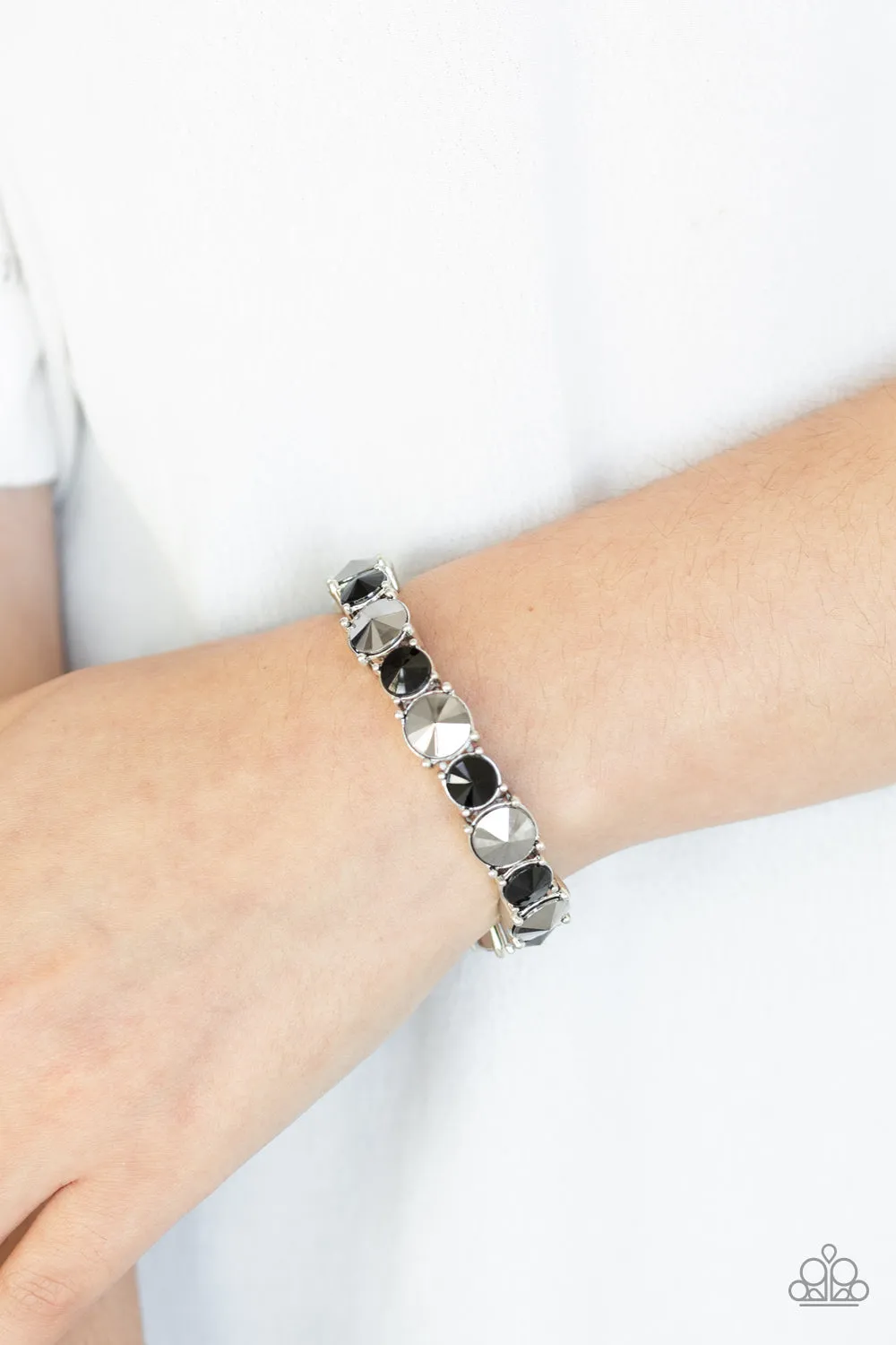 Born To Bedazzle - Paparazzi Accessories