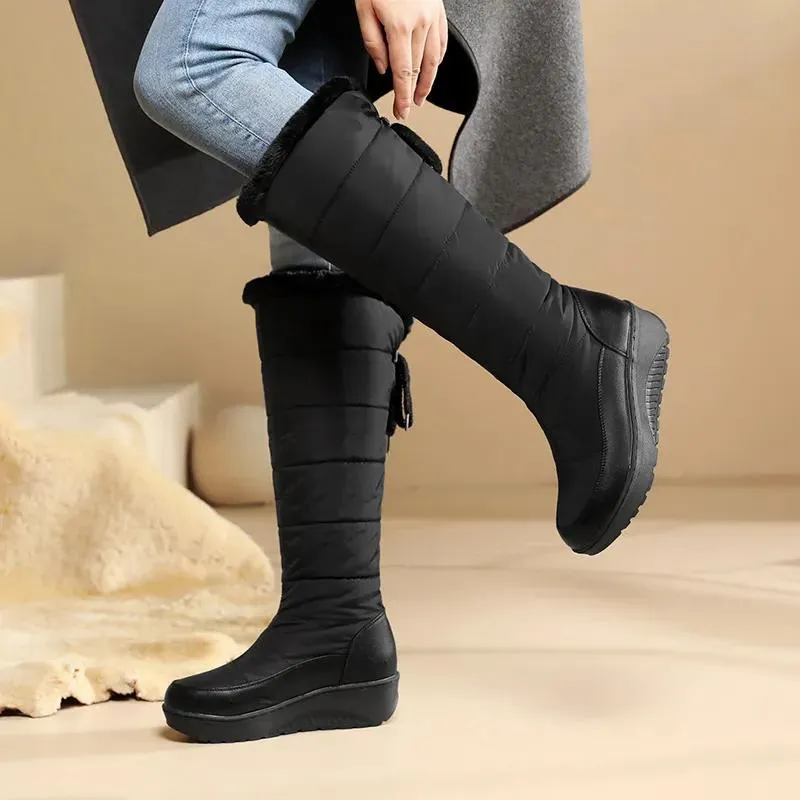 Casual Knee High Leather Winter Plateau Boots for Women | Perfect for Casual Days