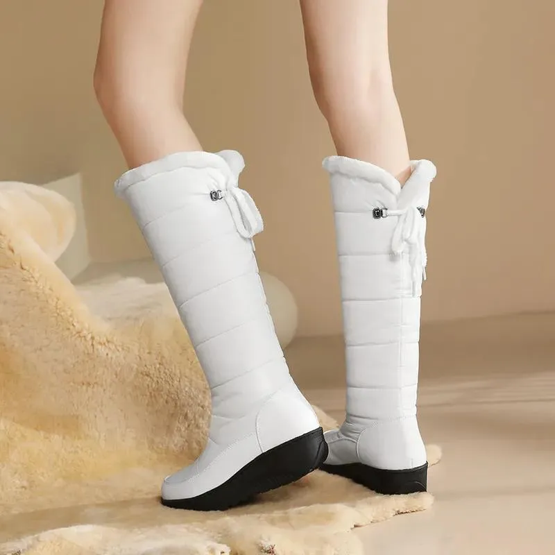Casual Knee High Leather Winter Plateau Boots for Women | Perfect for Casual Days