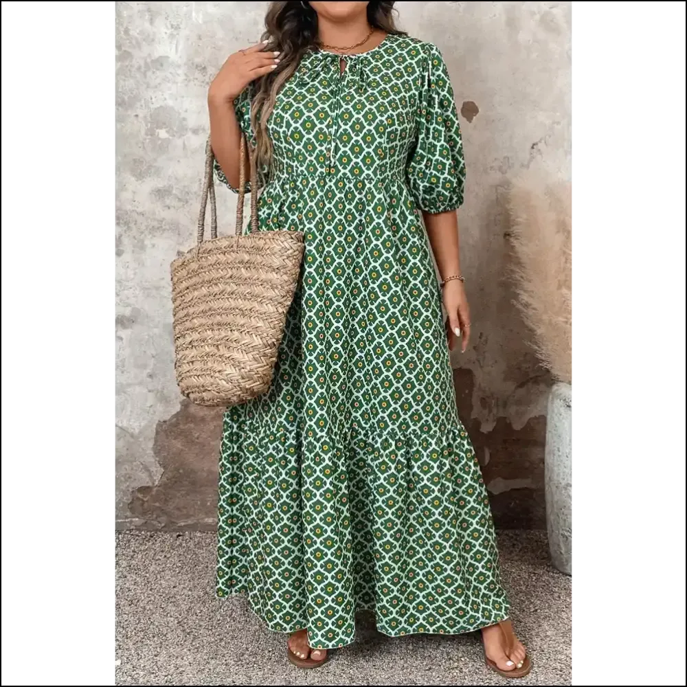 Chic Green Geometric Floral Maxi Dress: Look  Good, Hide the Snacks Needful Things 👗