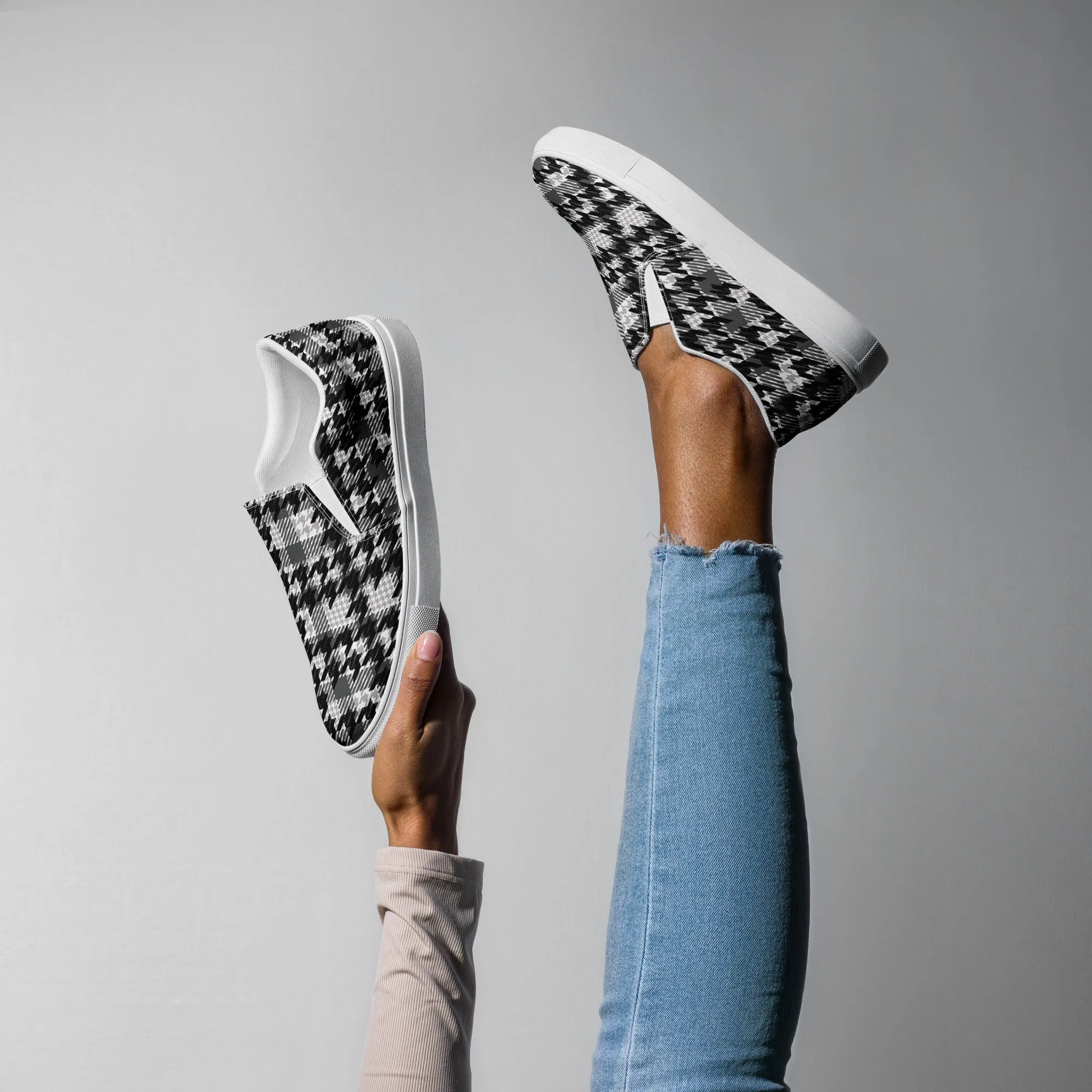 Houndstooth Harmony Slip-on Canvas Shoes