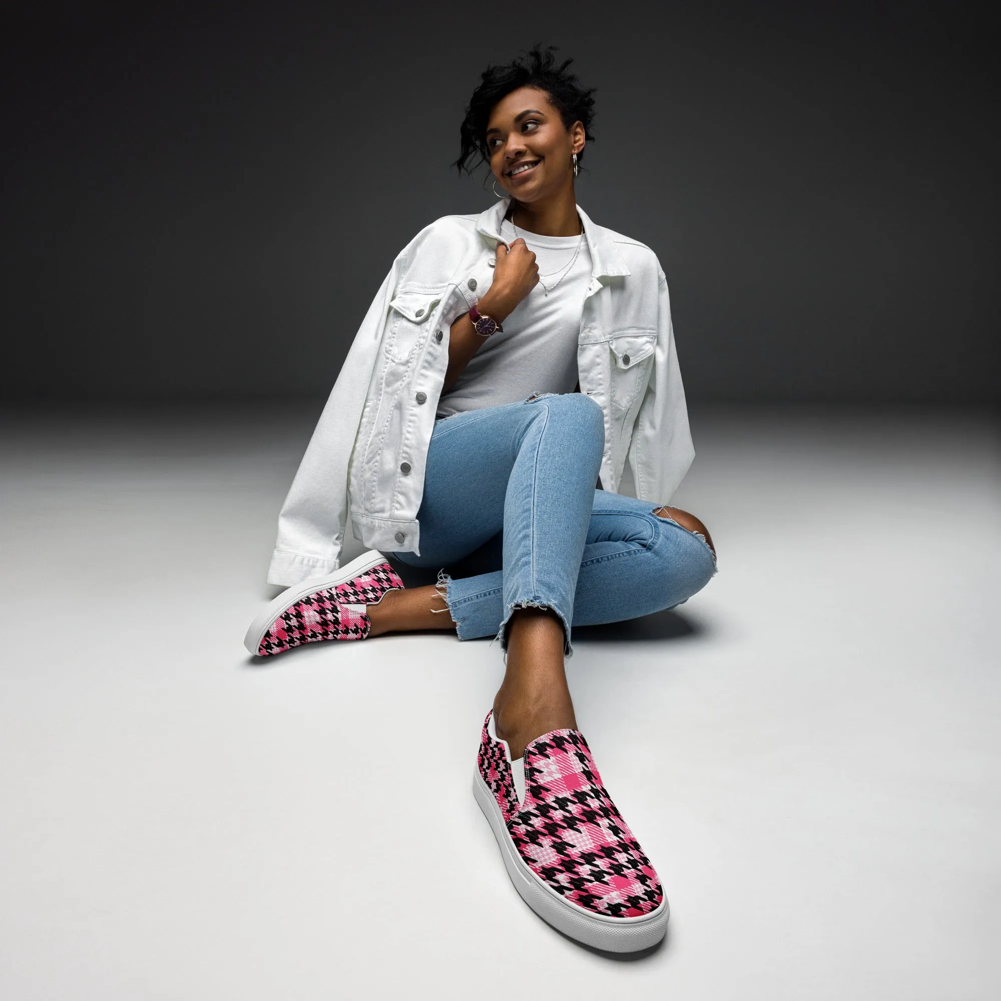 Houndstooth Harmony Slip-on Canvas Shoes