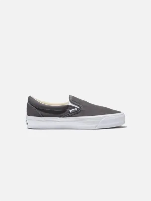 LX Slip-On Reissue 98 "Gunmetal"