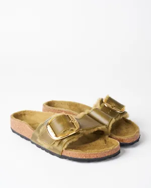 madrid big buckle sandal - green olive oiled leather/green olive shearling