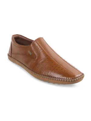 Mochi Men Tan Textured Leather Loafers