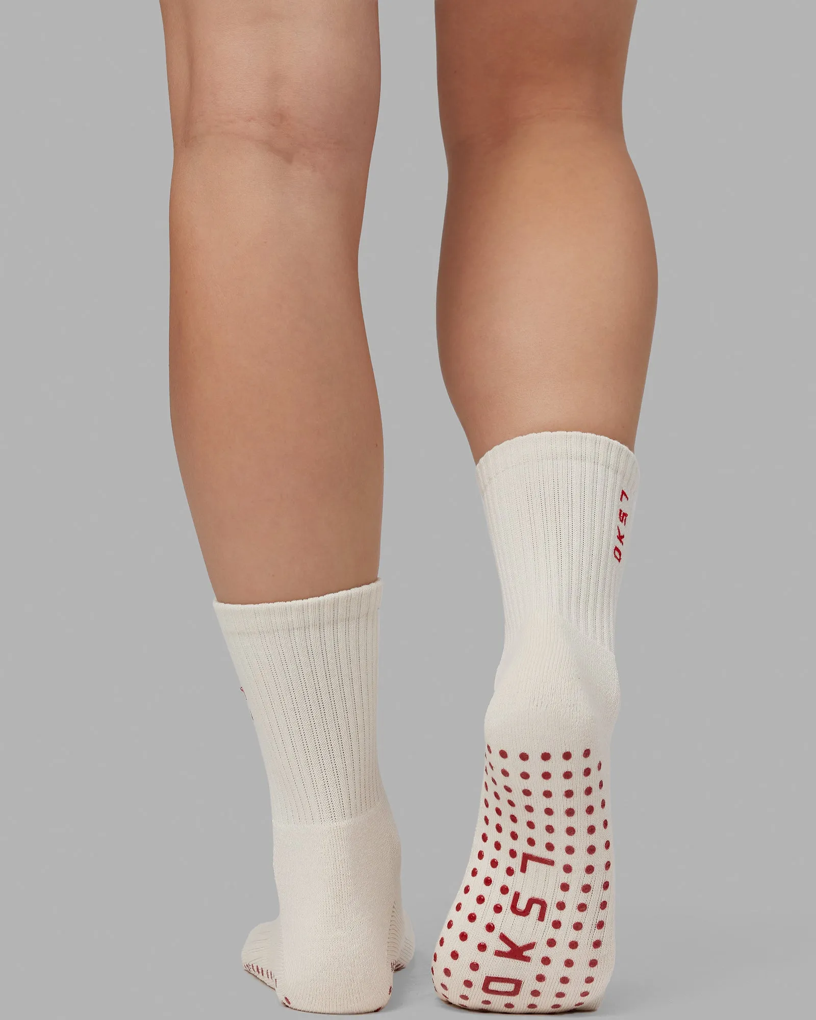 Signal Crew Pilates Grip Socks - Ivory