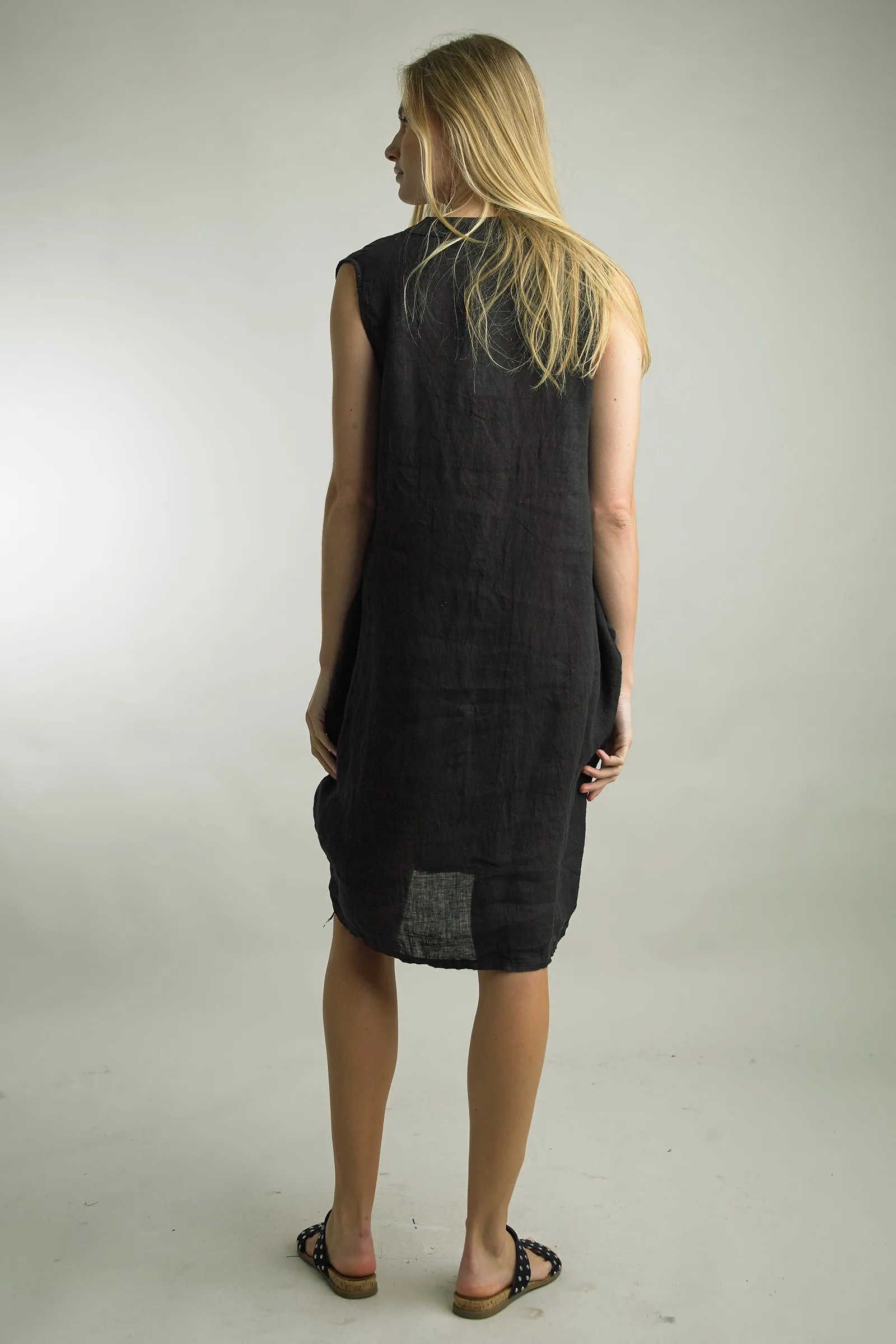 Slora Linen Dress