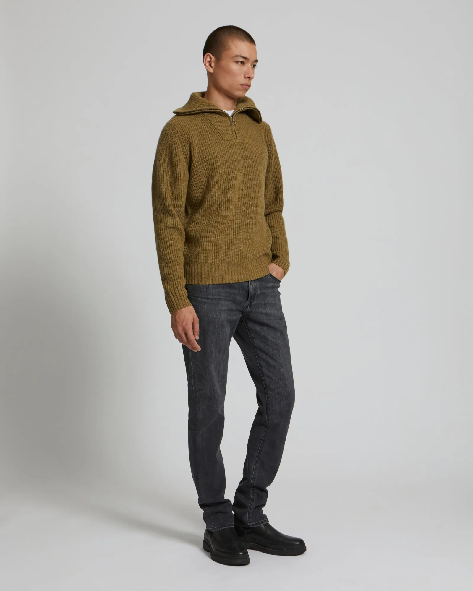 Zip-front sweater trucker collar