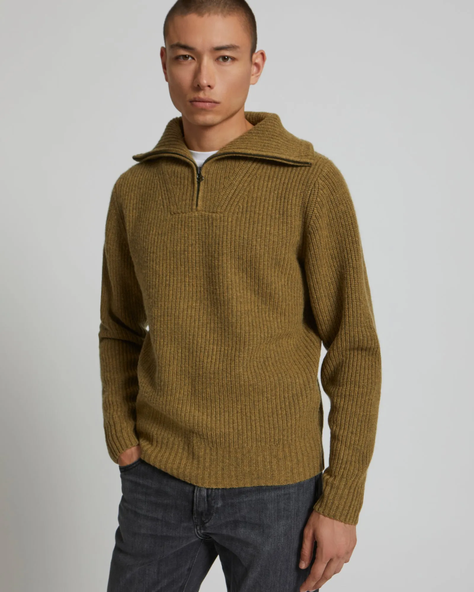 Zip-front sweater trucker collar